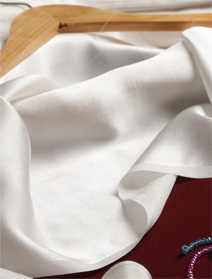 Pure Silk 80 Gram - White Centre Fabrics 